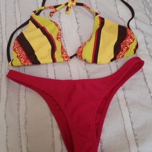 Sexy bikini cheeky 🍑🍑🔥🔥